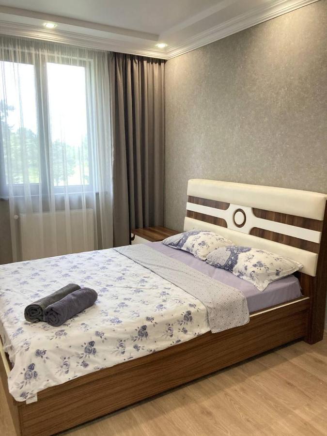Апарт Отель Pʼotʼi Zewnętrze zdjęcie